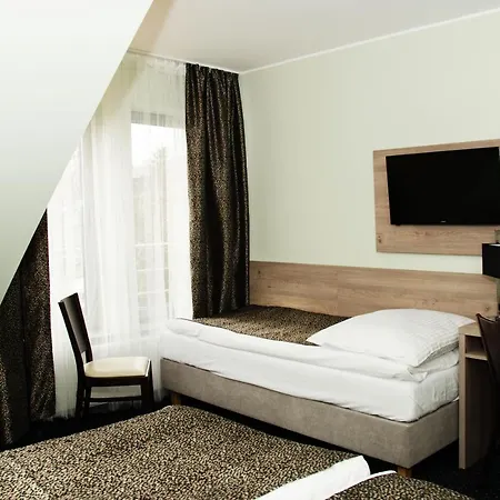 アパートホテル Goscinne Wip チェシン