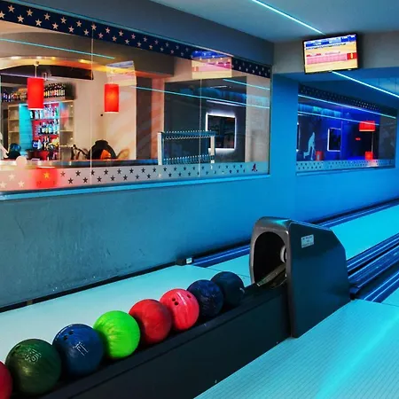 Hotel apartamentowy Gościnne Wip 4*